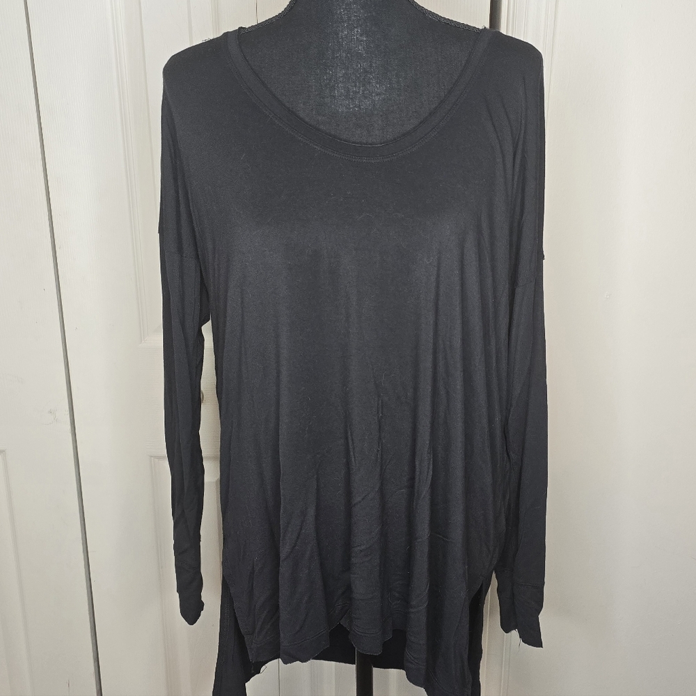 American Eagle Oversized Black Long Sleeve T Shirt/Tunic, Sz S